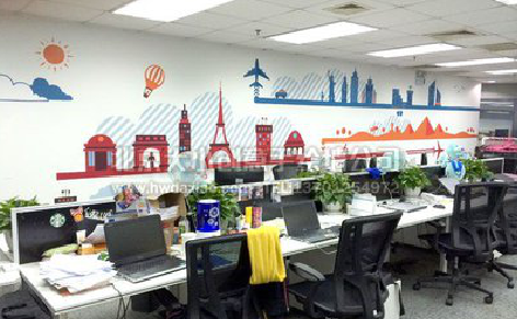 安仁教你设计办公室墙绘的方法。