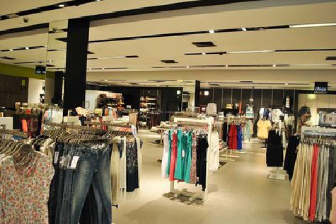 安仁商场里的店面怎么装修？